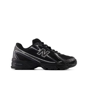 New Balance รุ่น 740 รองเท้าผ้าใบ Unisex - สีดำ/ขาว